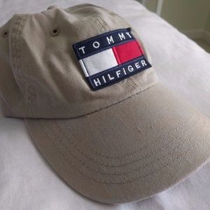 Tommy Hilfiger Vintage 90's Colorblock Dad Hat Cap